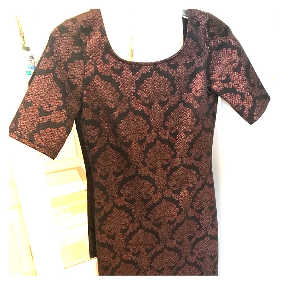 Body con dress perfect for Valentines